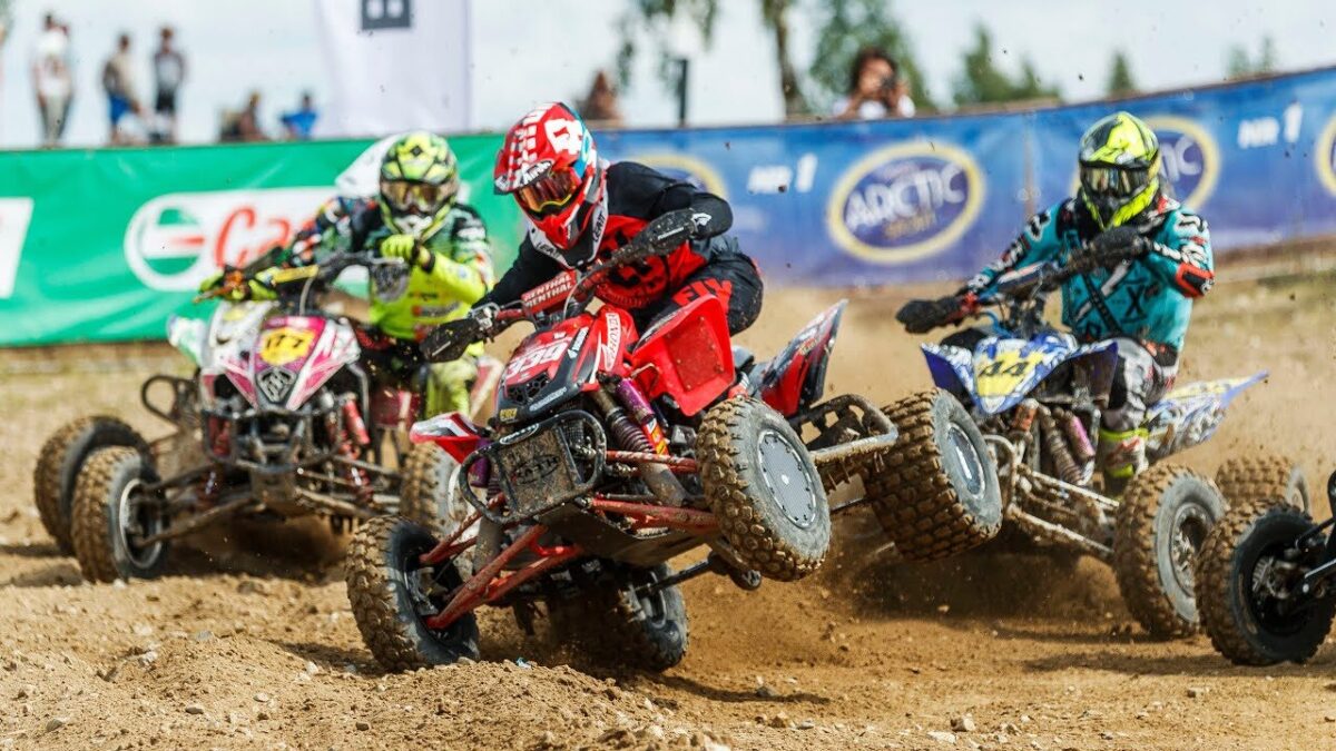 Emotsioonivideo: Castrol Eesti motokrossi meistrivõistluste külgvankrite ja quadide Pärnu etapp