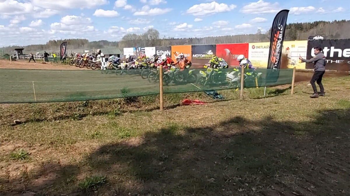 Moto-Roki Cup 2021 külgvankrite esimene start