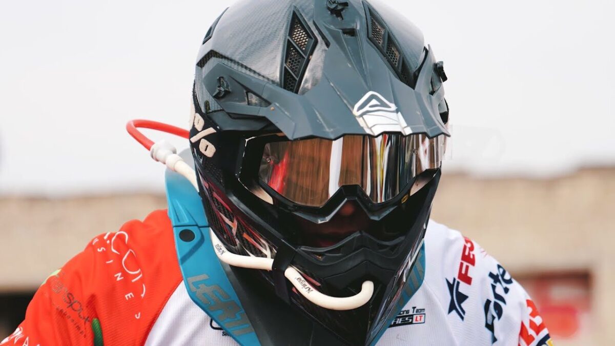 Leedu motokrossi meistrivõistluste 1. etapi, Pakruojis emotsioonivideo