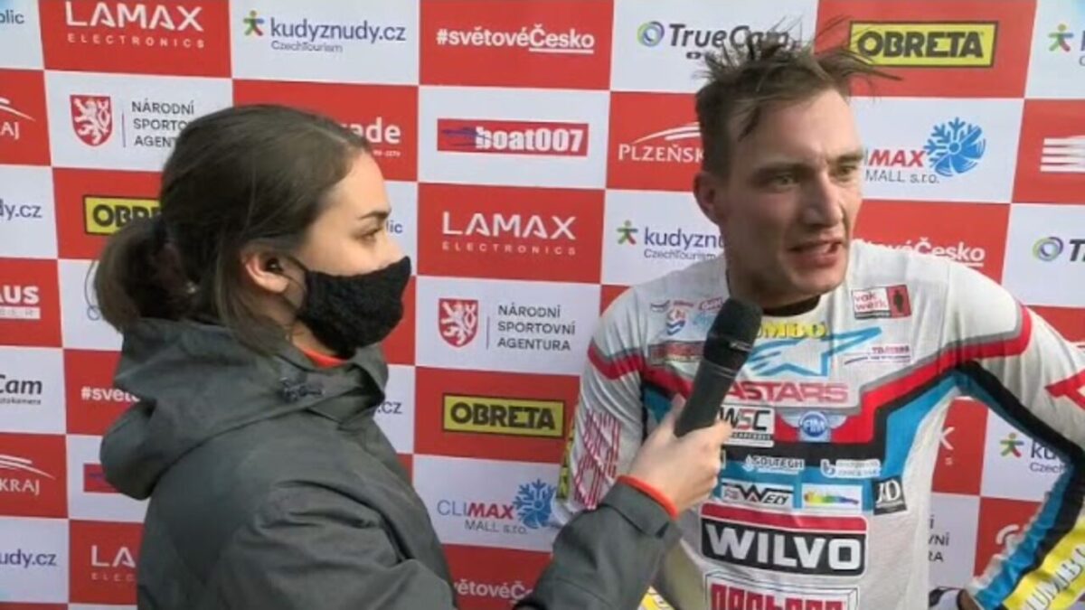 Kramolíni külgvankrite motokrossi MM-etapi laupäevase võistluspäeva videokokkuvõte