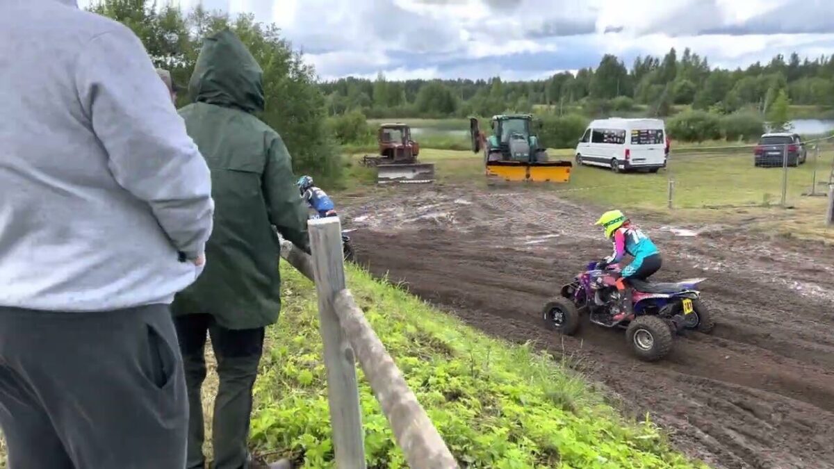 MX-Liiga 2022 Türi etapi Quadide 2. sõidu start